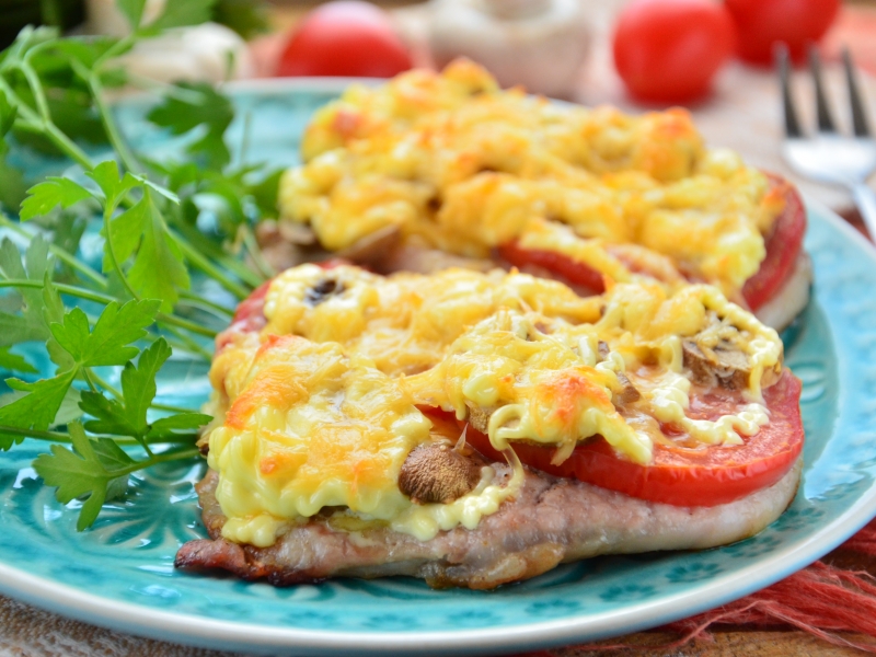 Мясо по-французски